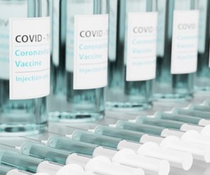 Informacja o szczepieniach przeciwko COVID-19